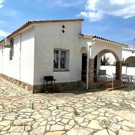 Solitud I Holiday home *